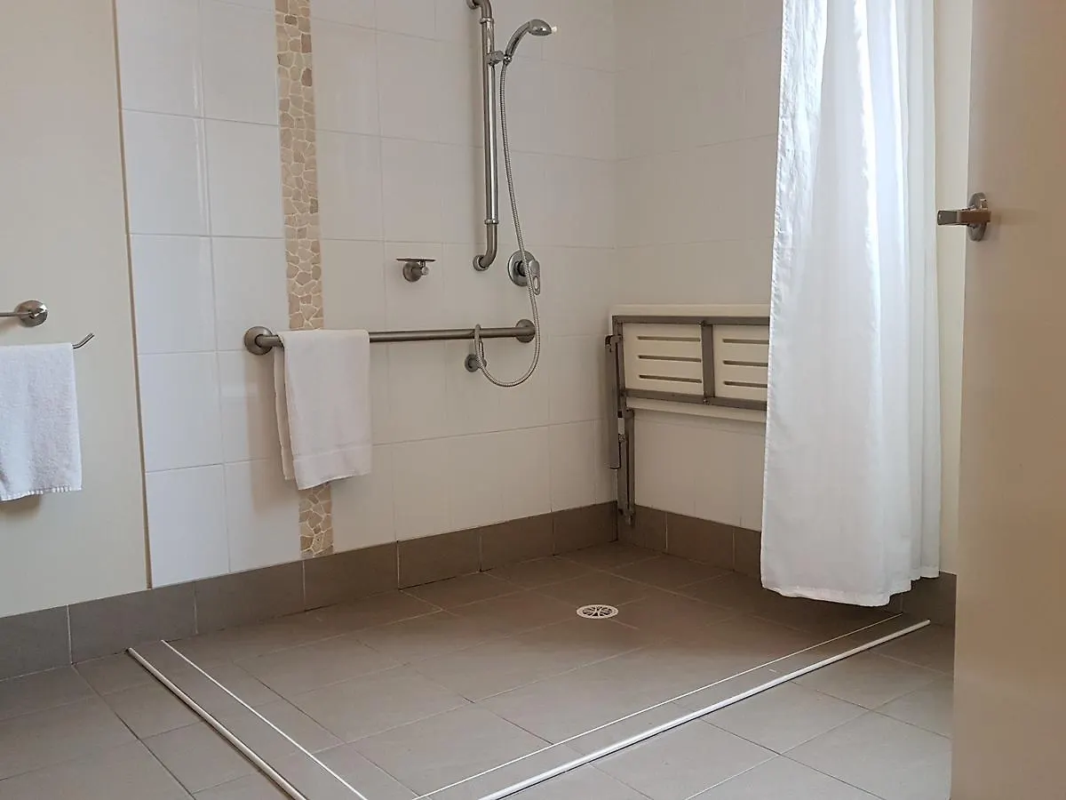 Horseshoe Bay Resort Боуэн 4*,